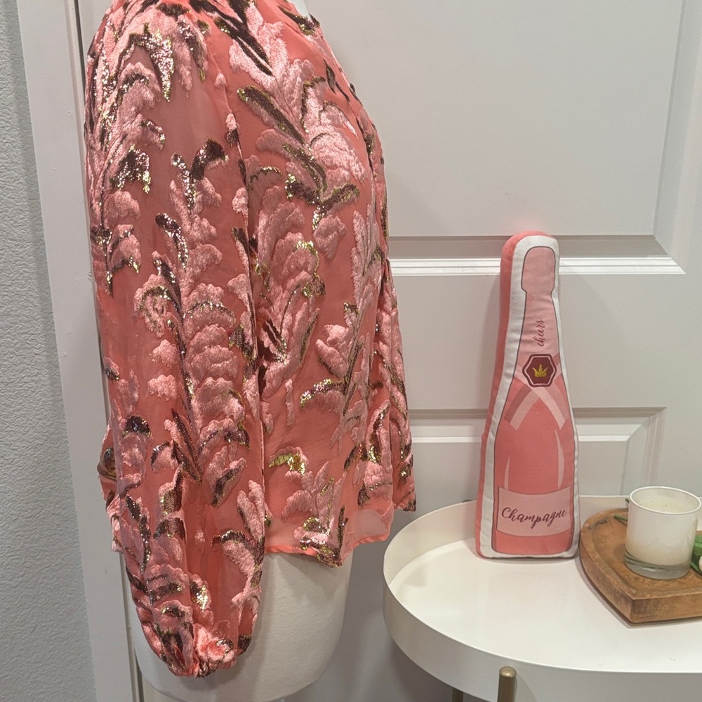 EUC Anthropologie Pink and Gold Blouse - Picture 7 of 10